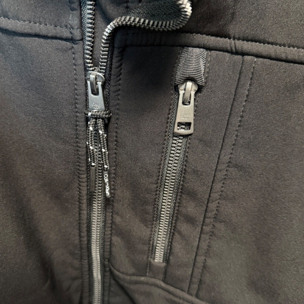 Calvin Klein Water Resistant Softshell Jacket Mens M Black Full Zip Lined - Picture 3 of 15